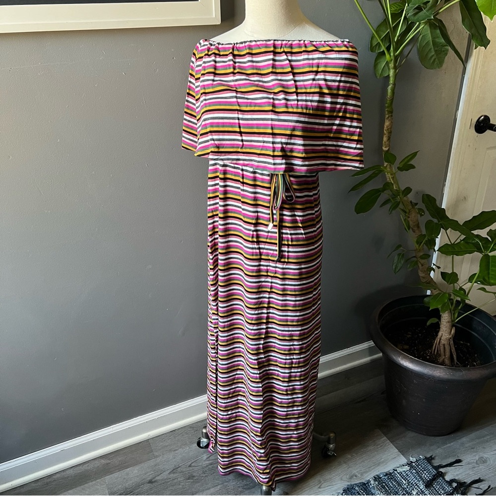 NWT Bar III Strapless Multicolor Stripes Size Small Striped